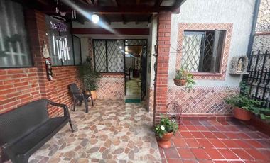 SE VENDE CASA EN FLORIDABLANCA