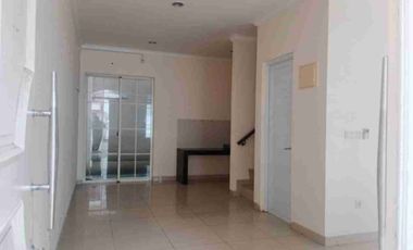 Rumah 2 Lantai di Green Lake City – Cluster Europe