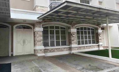 Rumah 2 Lantai di Green Lake City – Cluster Europe