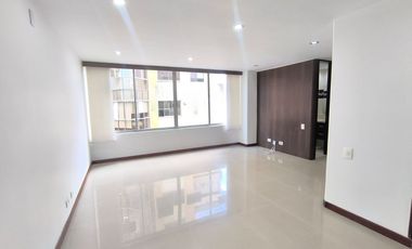 SE VENDE APARTAMENTO EN CABECERA