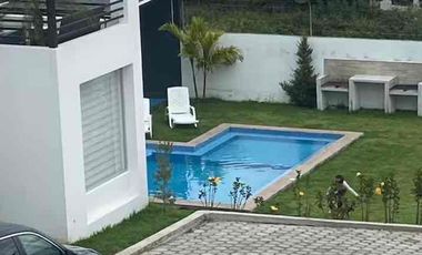 Vendo hermosa y acogedora casa en conjunto privado con piscina