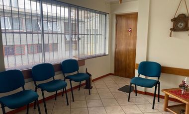 Se arrienda oficina en pleno centro de Valdivia