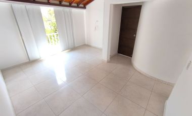 SE VENDE CASA CAÑAVERAL