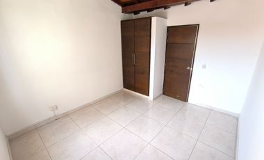 SE VENDE CASA CAÑAVERAL