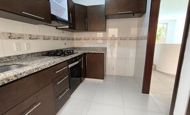 SE VENDE CASA CAÑAVERAL