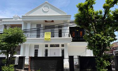 Rumah Modern Style 2 Lantai Double 2 Facad Termewah Murah di Cinere