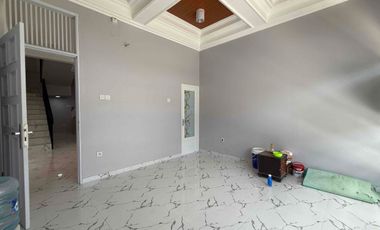 Rumah Modern Style 2 Lantai Double 2 Facad Termewah Murah di Cinere