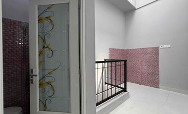 Rumah Modern Style 2 Lantai Double 2 Facad Termewah Murah di Cinere