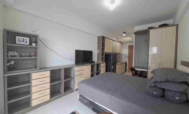 Sewa Studio Apartemen Puncak Bukit Golf Surabaya.