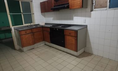 Casa en Col Peñitas (Zona Norte)