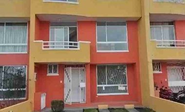 CASA EN VENTA, SECTOR MENA DEL HIERRO AV MACHALA