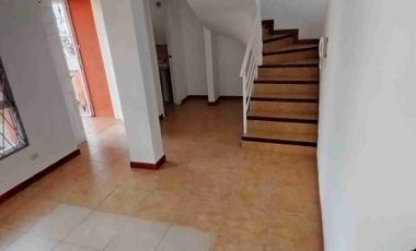 CASA EN VENTA, SECTOR MENA DEL HIERRO AV MACHALA