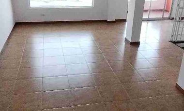 CASA EN VENTA, SECTOR MENA DEL HIERRO AV MACHALA