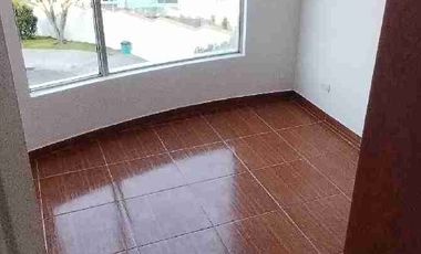 CASA EN VENTA, SECTOR MENA DEL HIERRO AV MACHALA