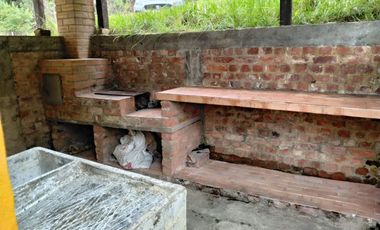 SE ARRIENDA HERMOSA CASA ESTILO LOFT ENTRADA POR YERBABUENA