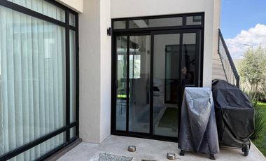 CASA EN VENTA EN RESIDENCIAL HACIENDA SAN ANTONIO, CERCA DE AV. TECNOLOGICO, METEPEC