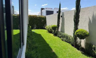 CASA EN VENTA EN RESIDENCIAL HACIENDA SAN ANTONIO, CERCA DE AV. TECNOLOGICO, METEPEC