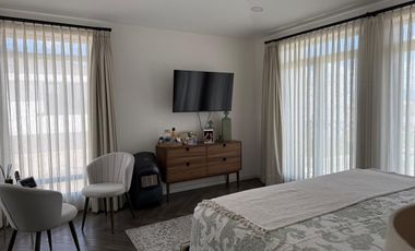 CASA EN VENTA EN RESIDENCIAL HACIENDA SAN ANTONIO, CERCA DE AV. TECNOLOGICO, METEPEC