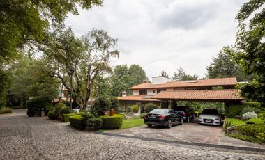Casa de Lujo Fraccionamiento Rancho San Francisco 800 m² C | Jardín + Terrazas 1,000 m²
