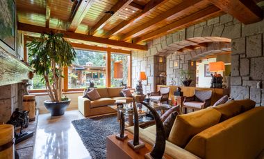 Casa de Lujo Fraccionamiento Rancho San Francisco 800 m² C | Jardín + Terrazas 1,000 m²