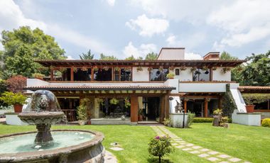 Casa de Lujo Fraccionamiento Rancho San Francisco 800 m² C | Jardín + Terrazas 1,000 m²