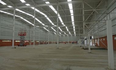 Bodega Vendo 4.100 M2 En Conjunto Cerrado / Venta $12.950.000.000  / Zona Industrial Acopi Yumbo