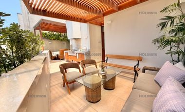 Precioso dúplex frente a parque en Barranco