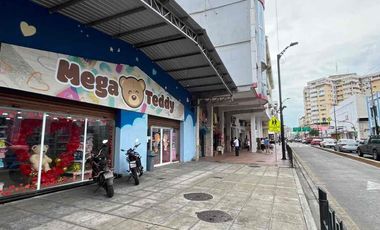 Se vende Galpón en la Bahía Eloy Alfaro entre Gomez Rendón y Brasil