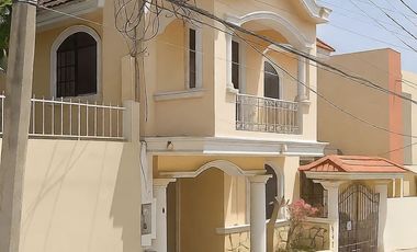 CASA EN VENTA EN VERGEL, TAMPICO, TAMPS.