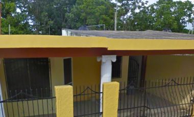 CASA EN KANASIN, YUCATAN, ZONA DE ALTA PLUSVALIA RODEADA DE PARQUES, PLAZAS Y UN ESTADIO. REMATE