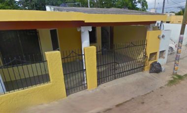 CASA EN KANASIN, YUCATAN, ZONA DE ALTA PLUSVALIA RODEADA DE PARQUES, PLAZAS Y UN ESTADIO. REMATE