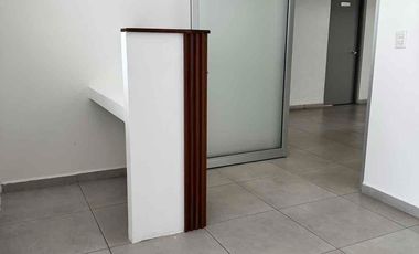 RENTA DE OFICINA EN PASEO DEL CONQUISTADOR