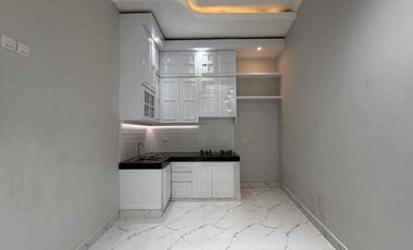 Rumah Mewah 3 Lantai + Rooftop di Jagakarsa, Jakarta Selatan Termurah