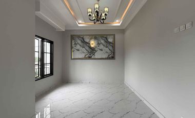 Rumah Mewah 3 Lantai + Rooftop di Jagakarsa, Jakarta Selatan Termurah