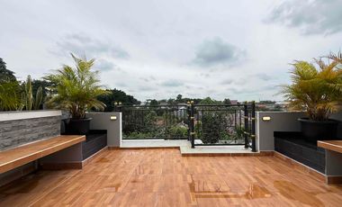 Rumah Mewah 3 Lantai + Rooftop di Jagakarsa, Jakarta Selatan Termurah