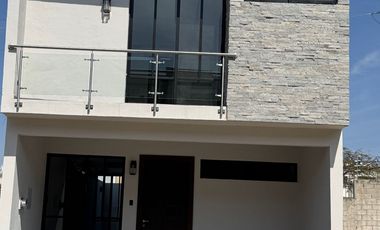 Casa Nueva de Lujo en Venta en Vitana Residencial Zapopan Jalisco