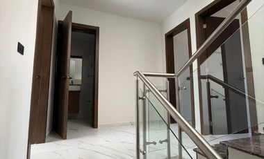 Casa Nueva de Lujo en Venta en Vitana Residencial Zapopan Jalisco