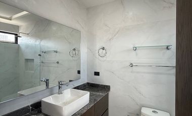 Casa Nueva de Lujo en Venta en Vitana Residencial Zapopan Jalisco
