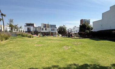 Casa Nueva de Lujo en Venta en Vitana Residencial Zapopan Jalisco