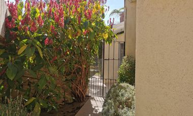 Estupenda casa en RENTA Campestre la Herradura