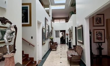 Espectacular casa con diseño arquitectónico