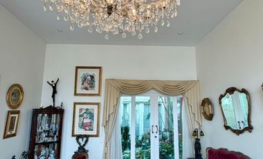 Espectacular casa con diseño arquitectónico