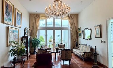 Espectacular casa con diseño arquitectónico