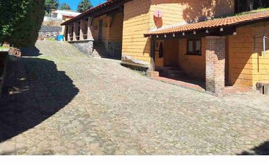 vendo precioso Rancho en Santo Tomás Ajusto, a 30 min de Periférico Sur, 4970m2 terreno y 500m2 de construcción caballerizas, cancha de Tenis, salon de fiestas .