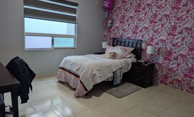 CASA EN VENTA EN SATELITE ACUEDUCTO