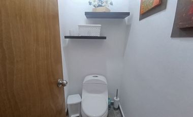 SE VENDE HERMOSA CASA CAMPESTRE AMOBLADA