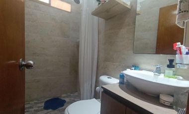 SE VENDE HERMOSA CASA CAMPESTRE AMOBLADA