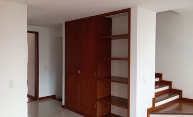 SE ARRIENDA HERMOSA CASA CONJUNTO VILLA BARICHARA