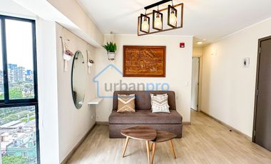 (En Venta) Departamento Amoblado + Cochera y Depósito en Barranco
