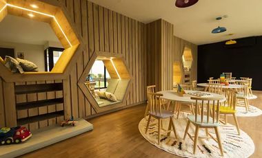 (En Venta) Departamento Amoblado + Cochera y Depósito en Barranco